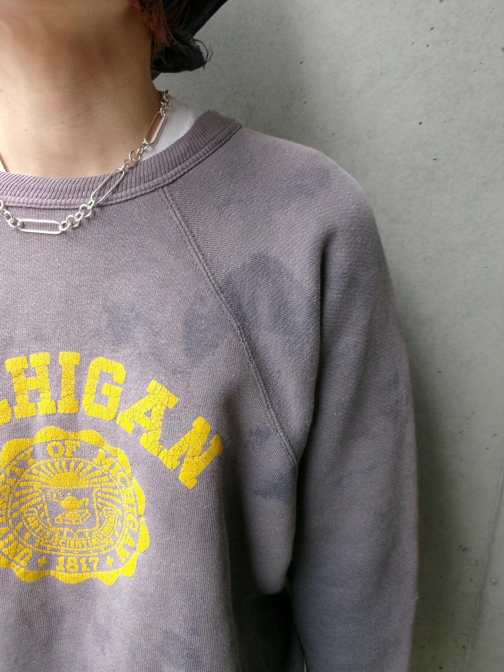 60s MICHIGAN sweat shirt fade navy two tone