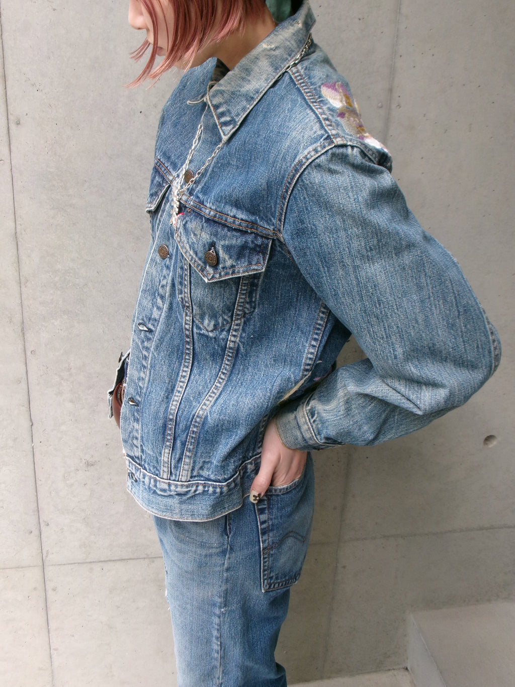 70s Levis 70505 flower embroidery denim  jacket