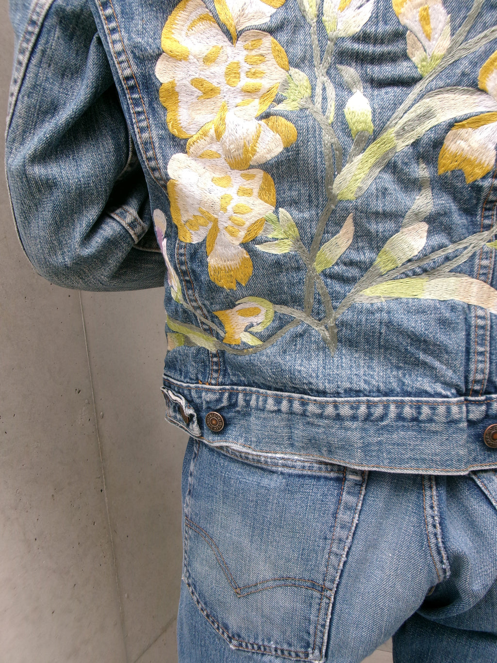 70s Levis 70505 flower embroidery denim  jacket