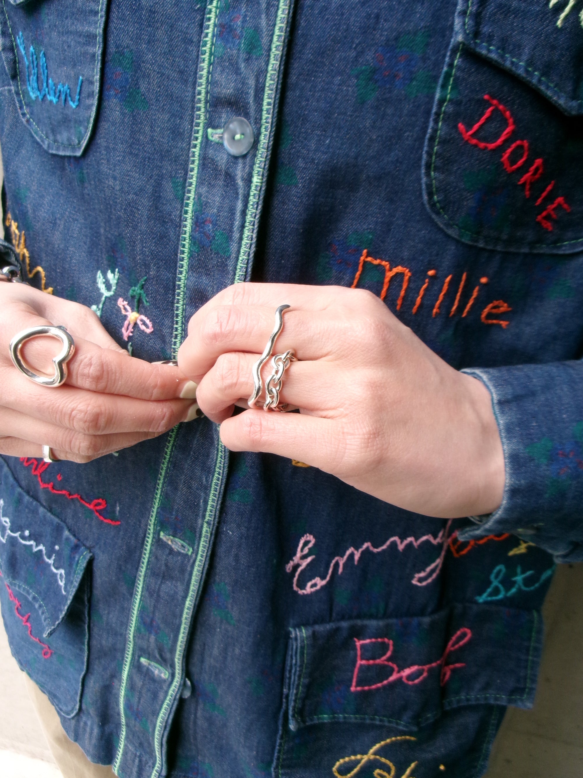 60s signature embroidery flower denim shirt