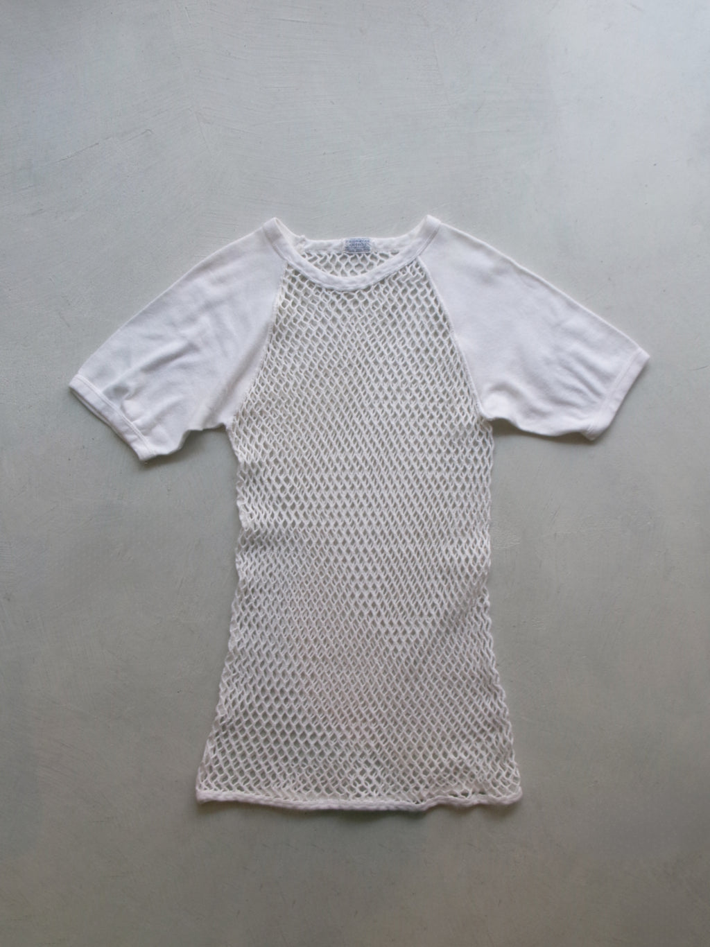 60s SCANDINAVIAN KNITTERS net ivory raglan tee