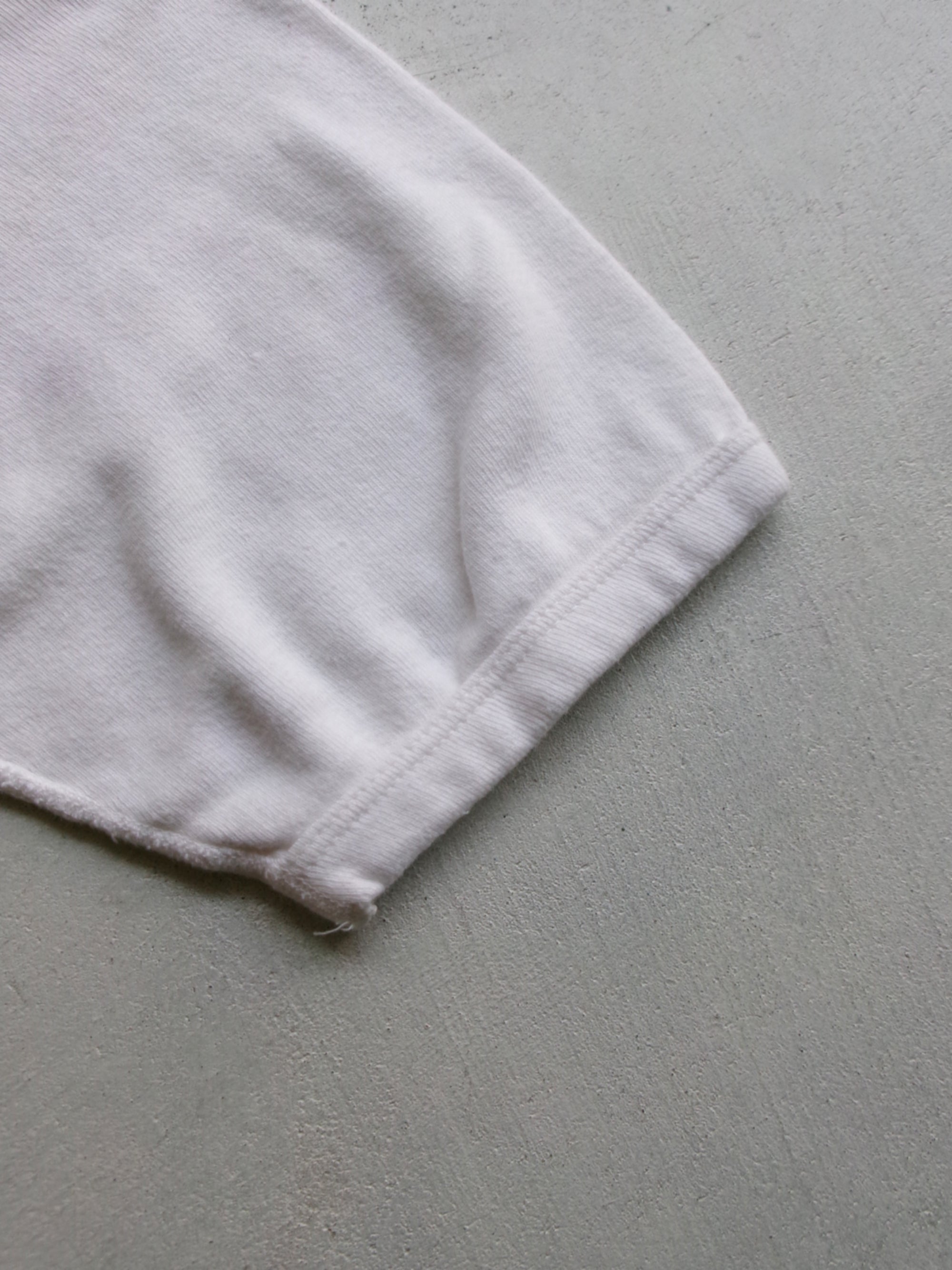 60s SCANDINAVIAN KNITTERS net ivory raglan tee