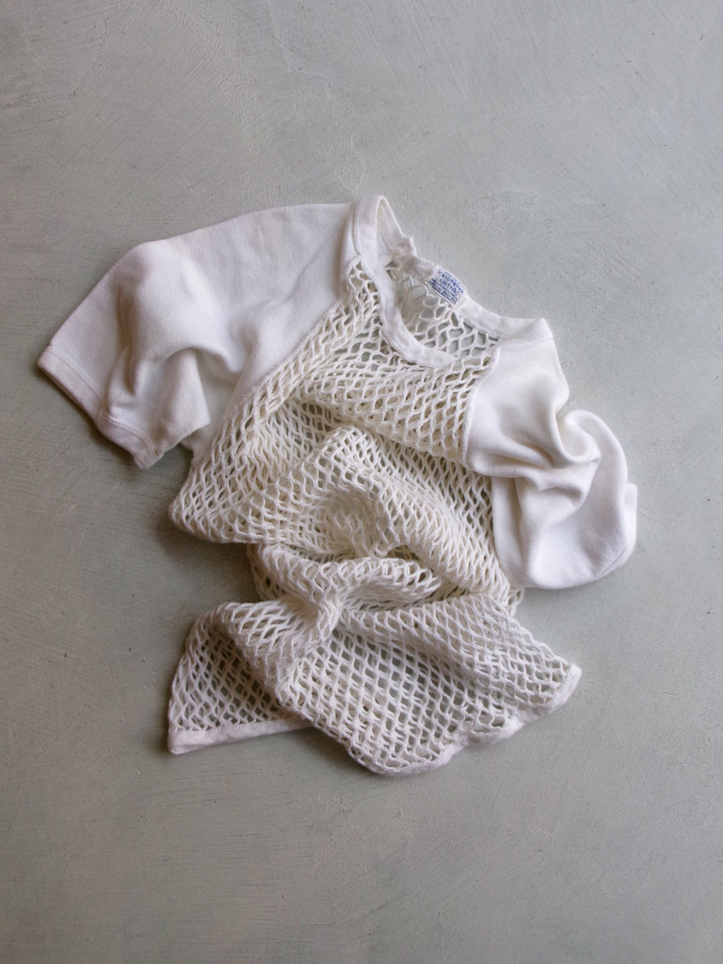 60s SCANDINAVIAN KNITTERS net ivory raglan tee