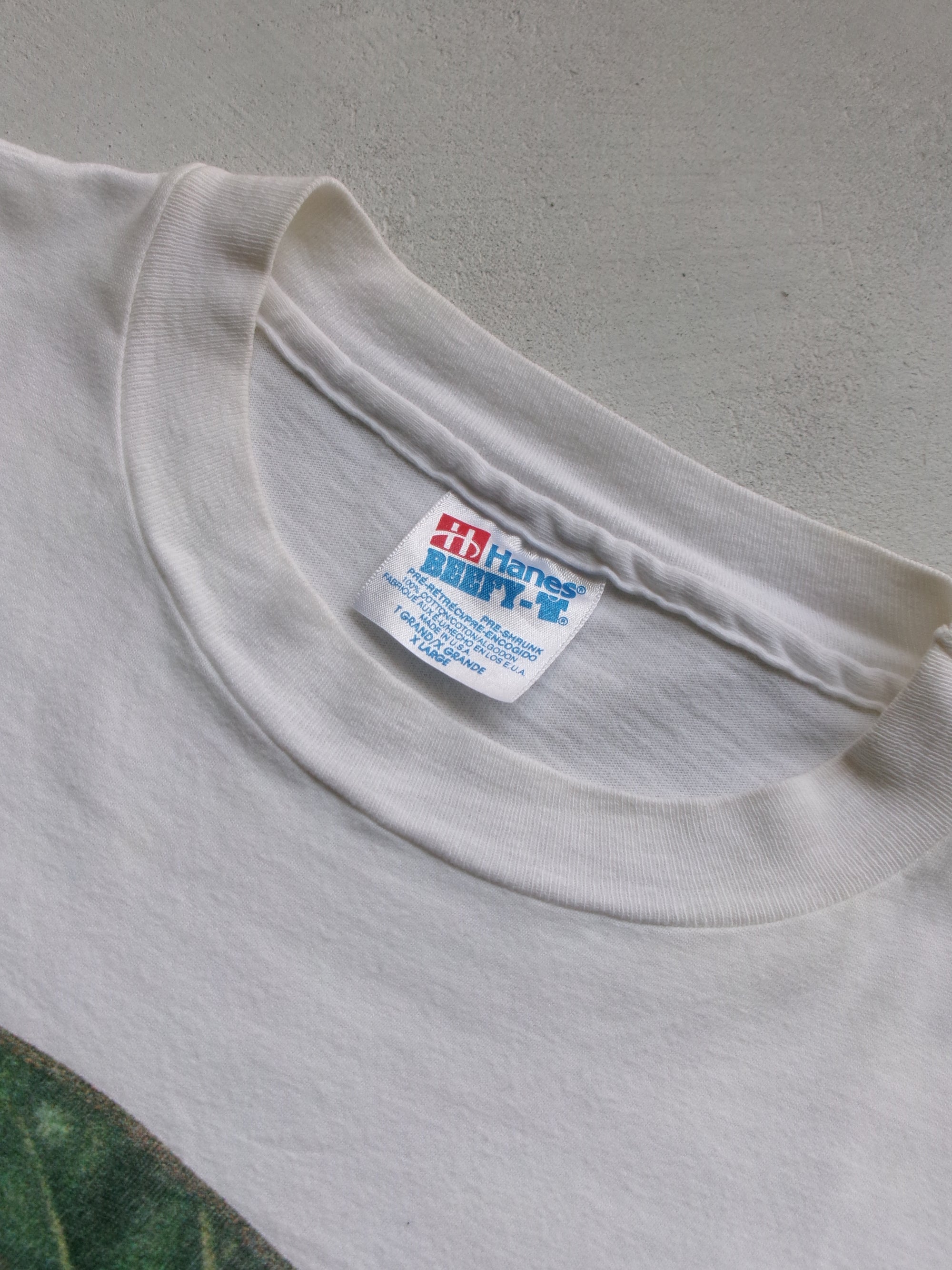 90s Georges Seurat art tee