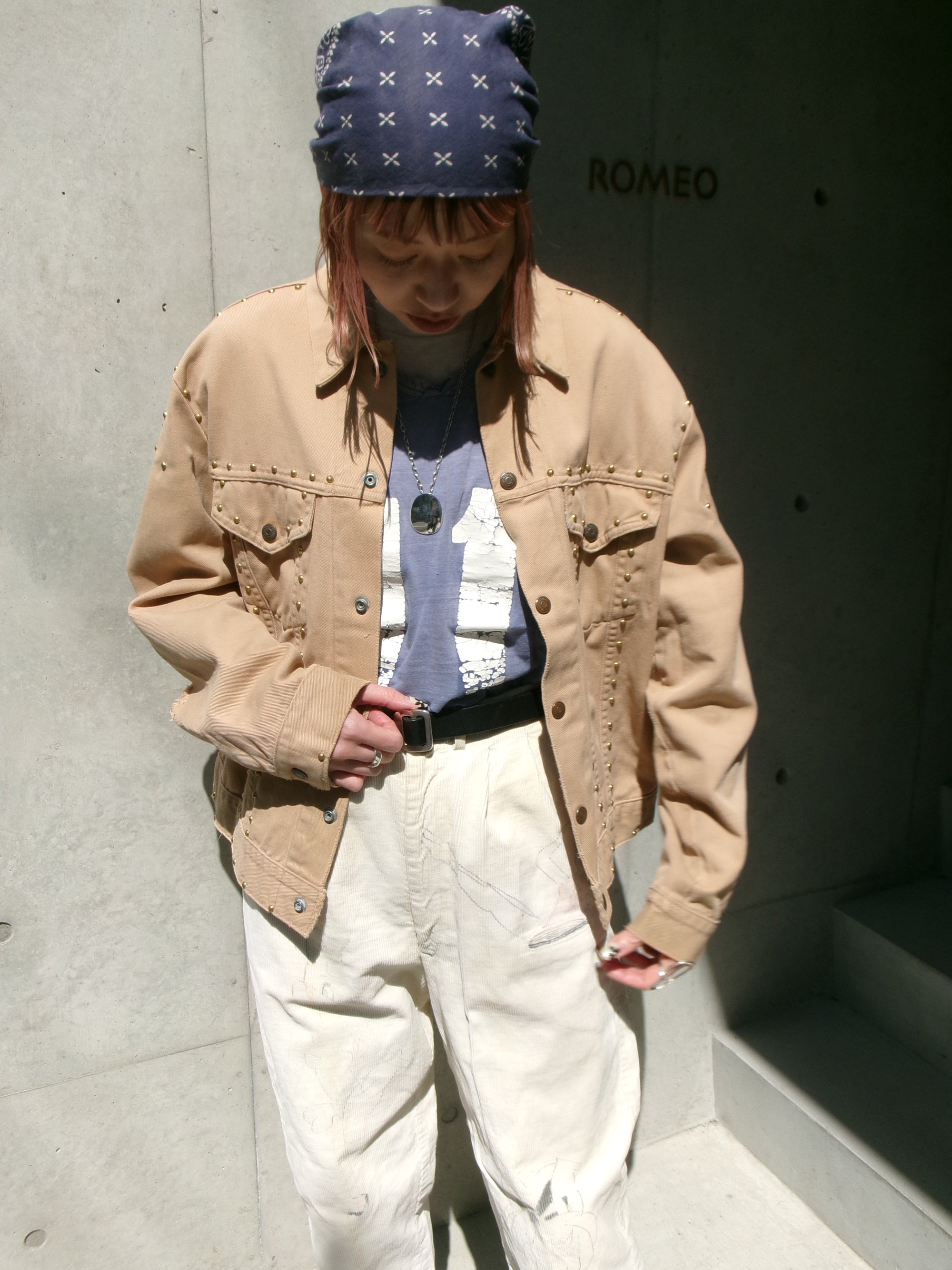 70s LEVIS studs beige jacket
