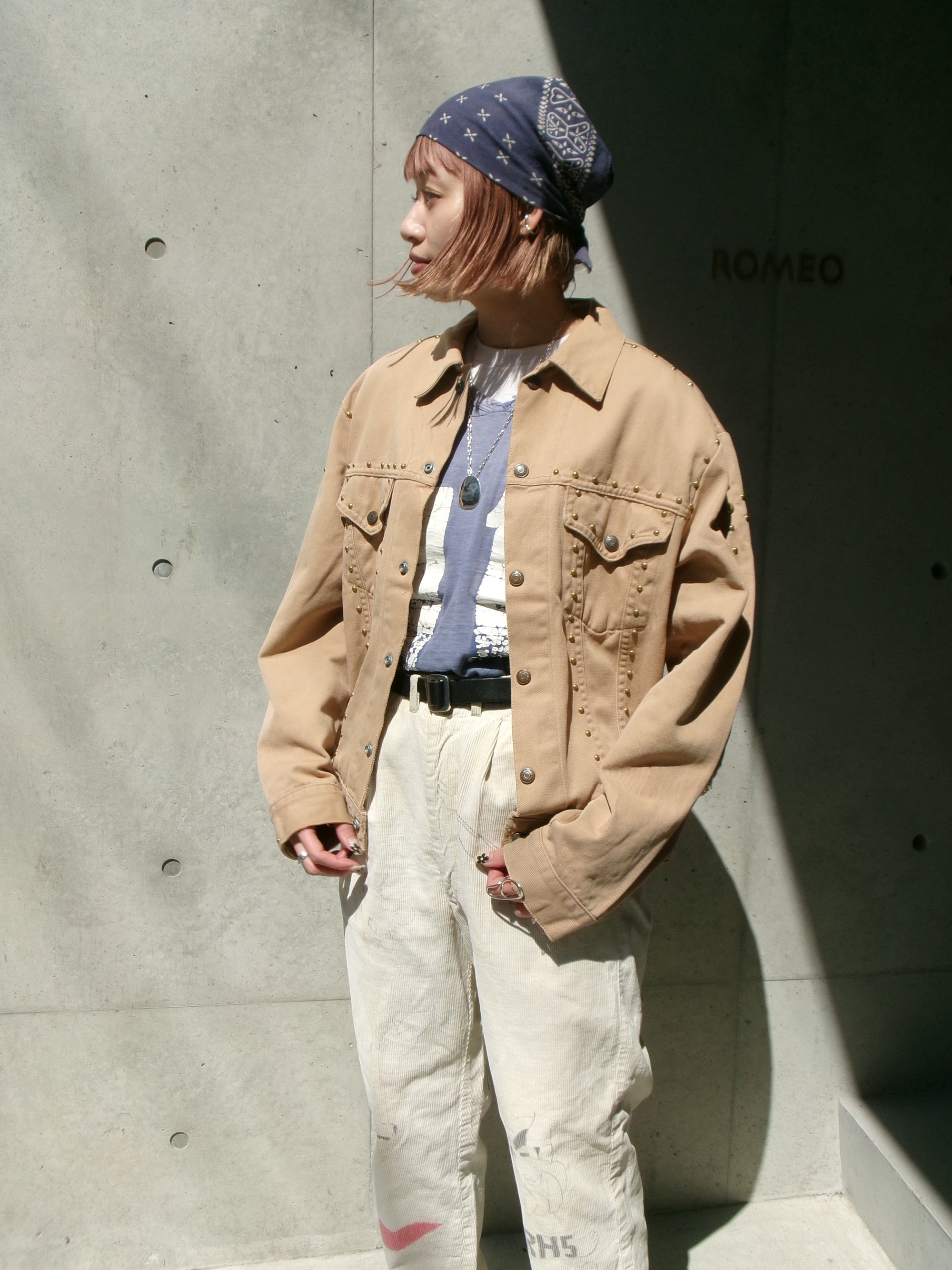 70s LEVIS studs beige jacket