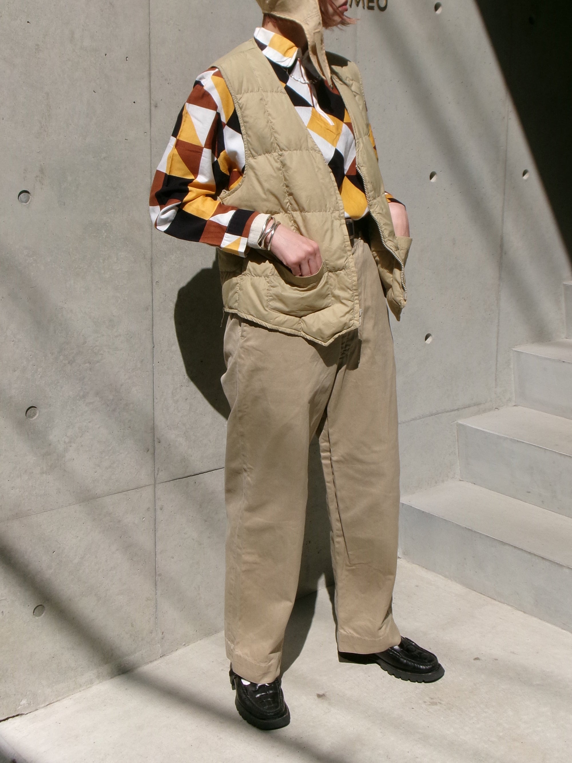 60s white stag checker pattern pull over