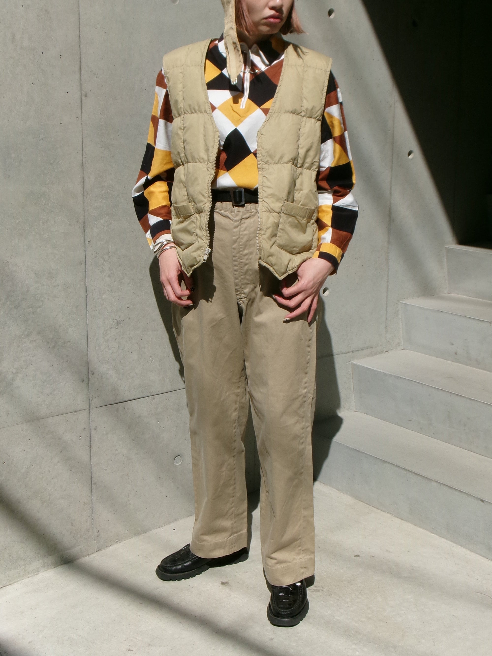 60s white stag checker pattern pull over
