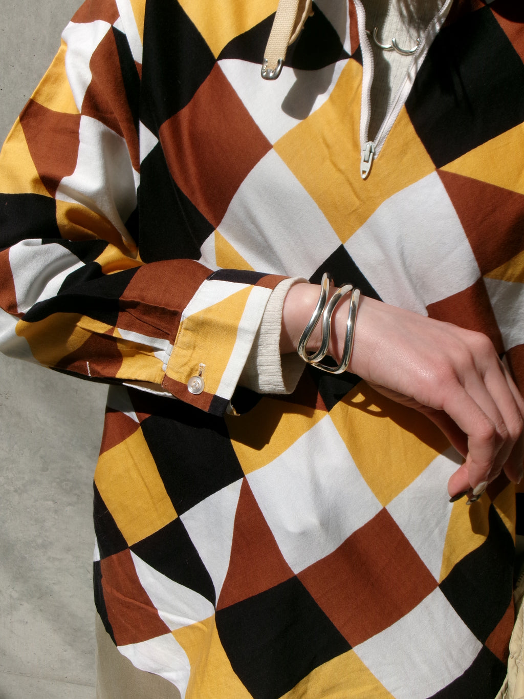 60s white stag checker pattern pull over