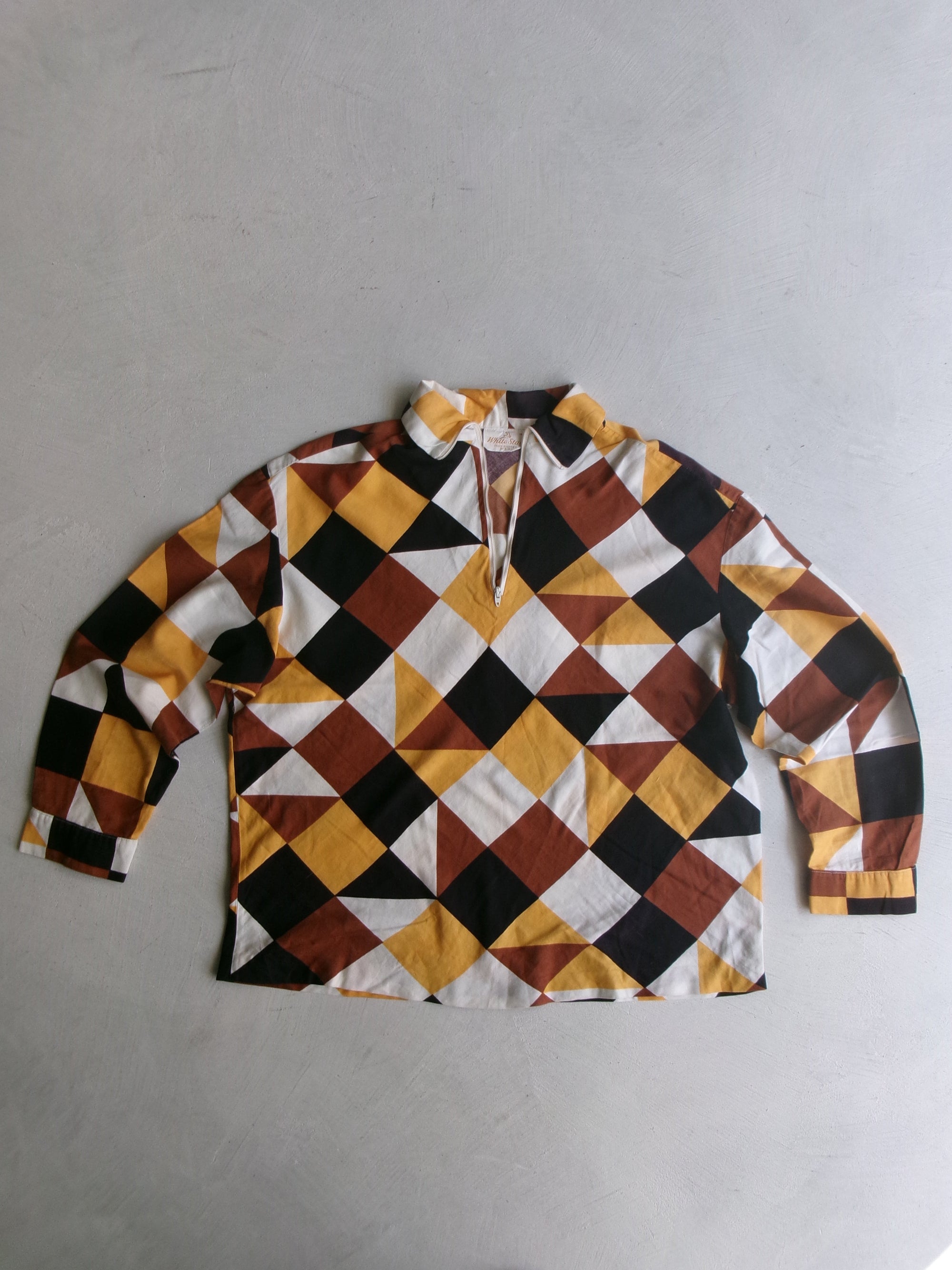 60s white stag checker pattern pull over