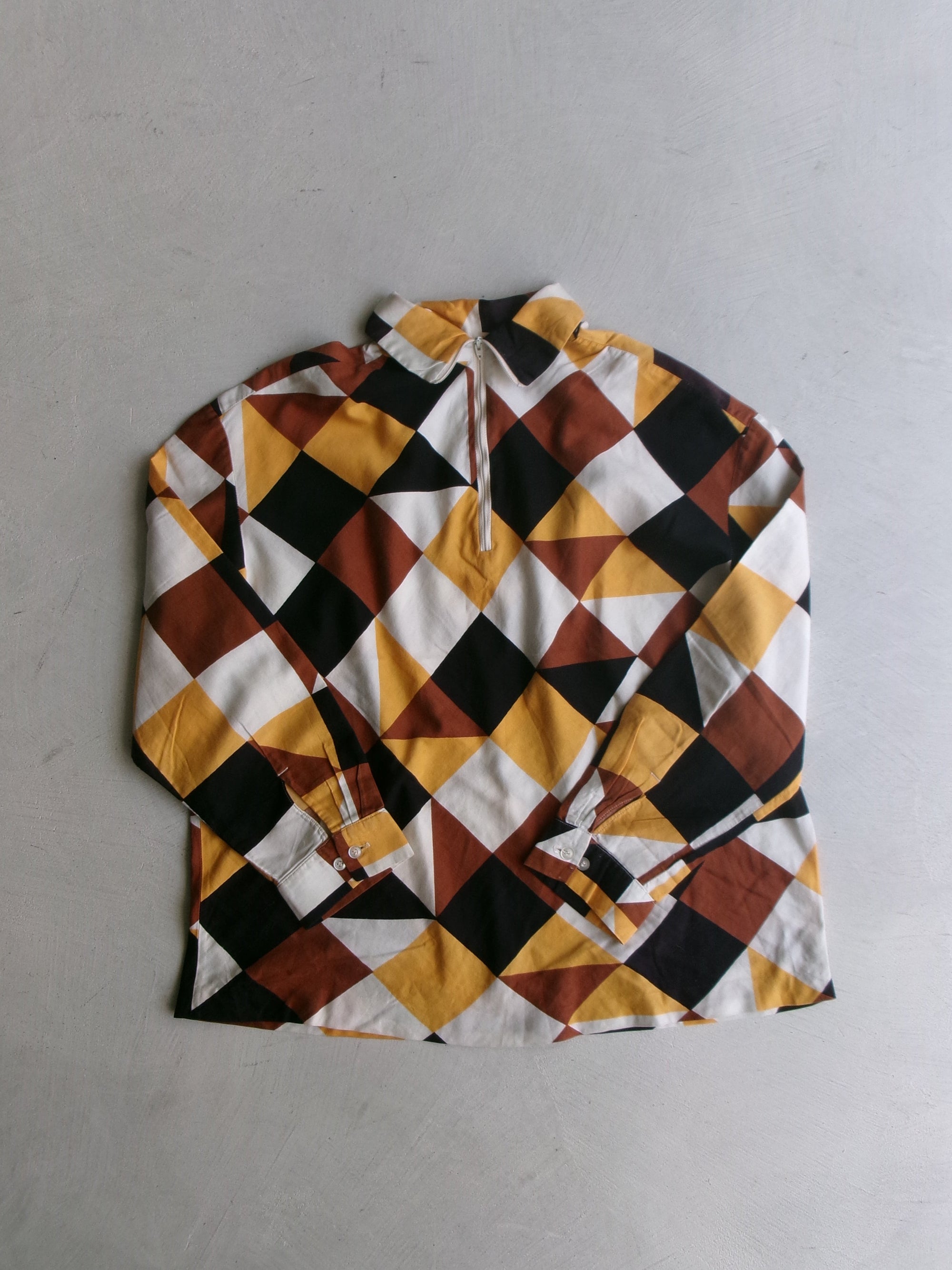 60s white stag checker pattern pull over