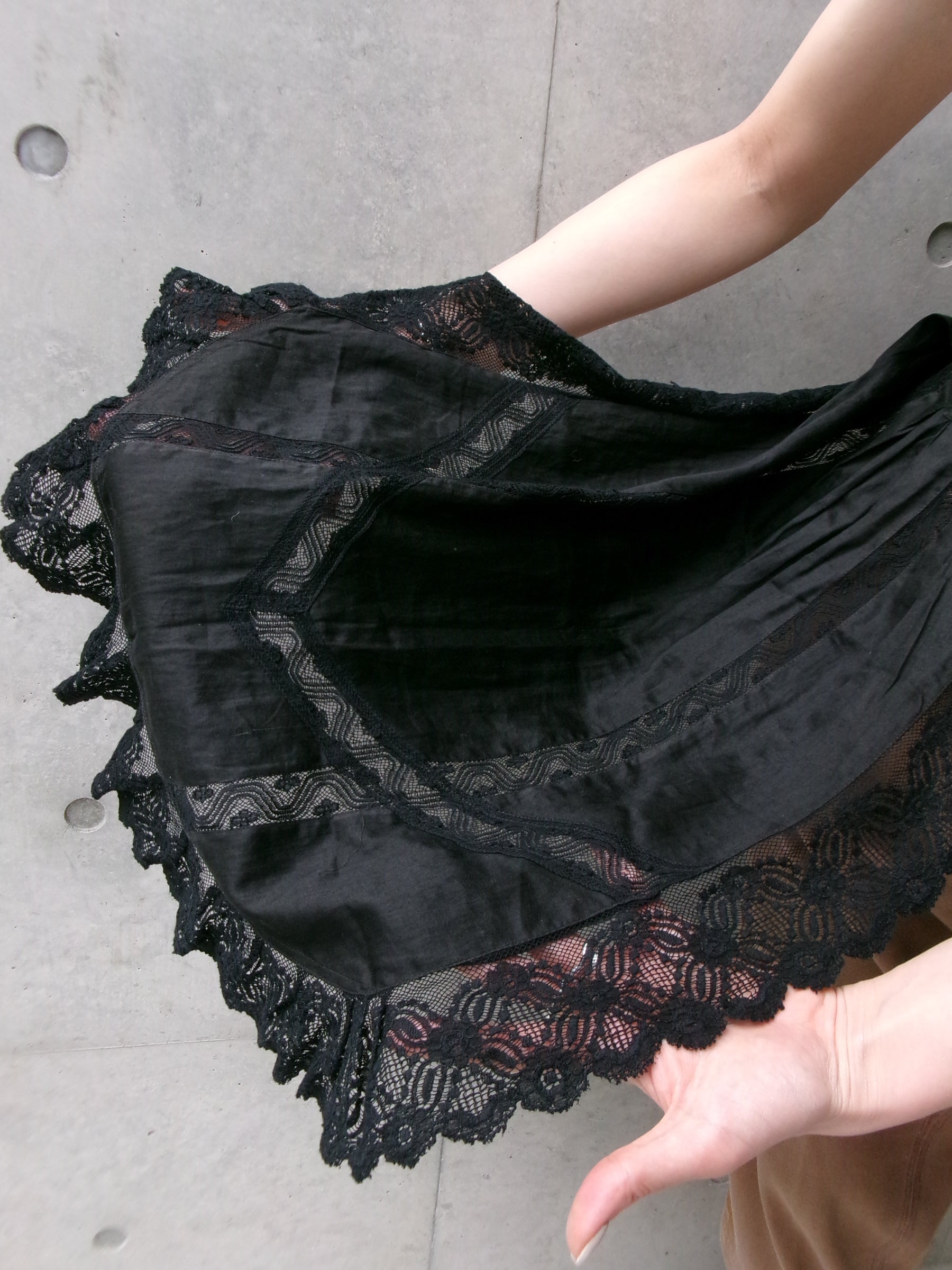 40s layered sheer apron