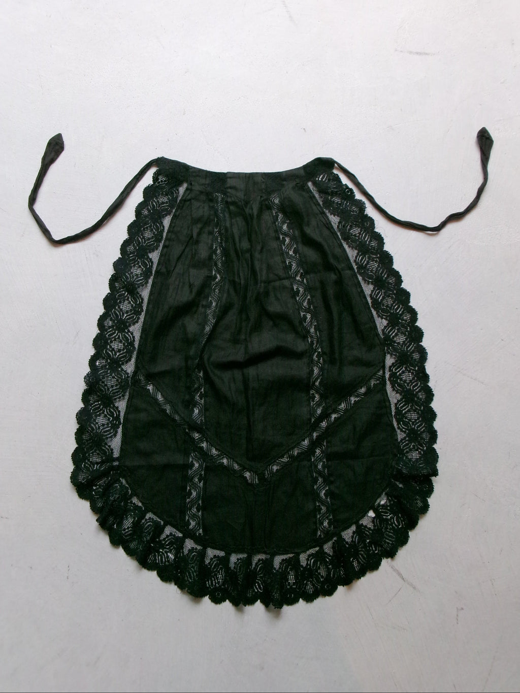 40s layered sheer apron