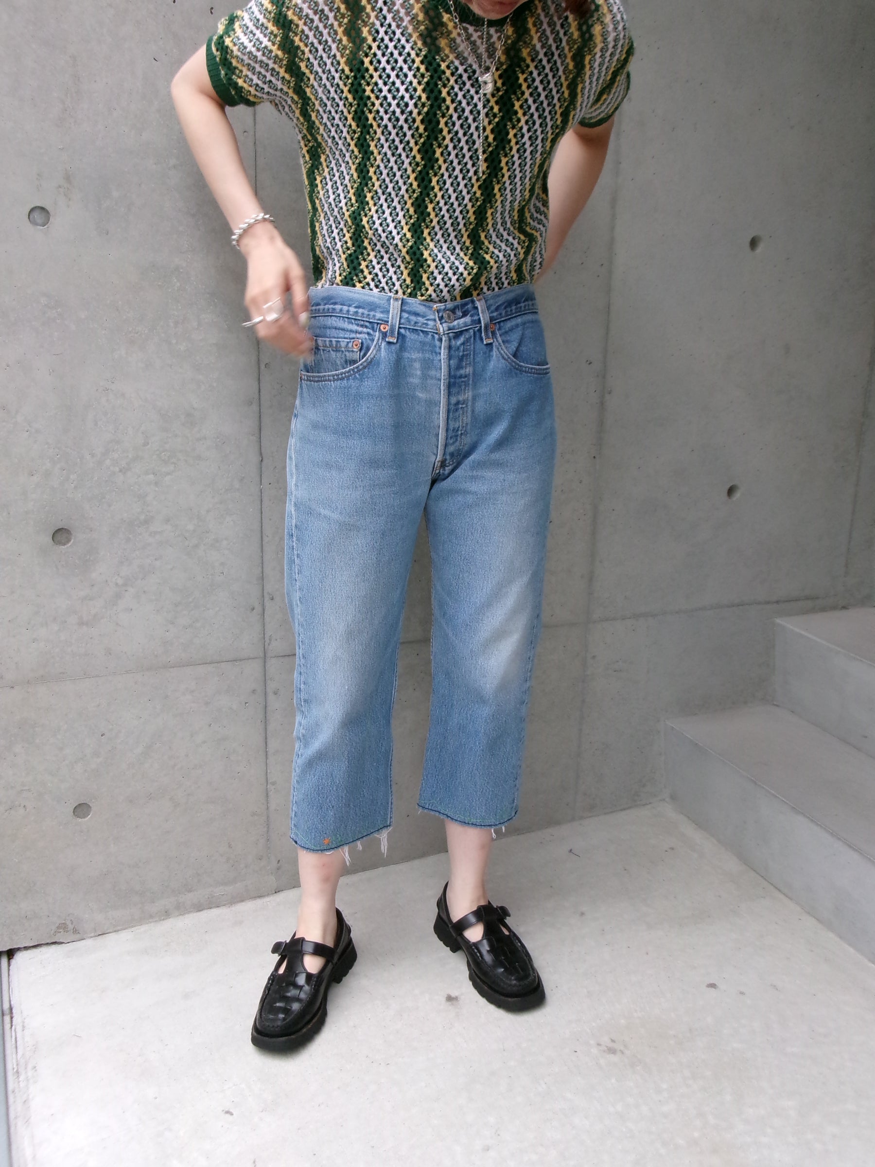 Levis 501 USA cut off embroidery denim