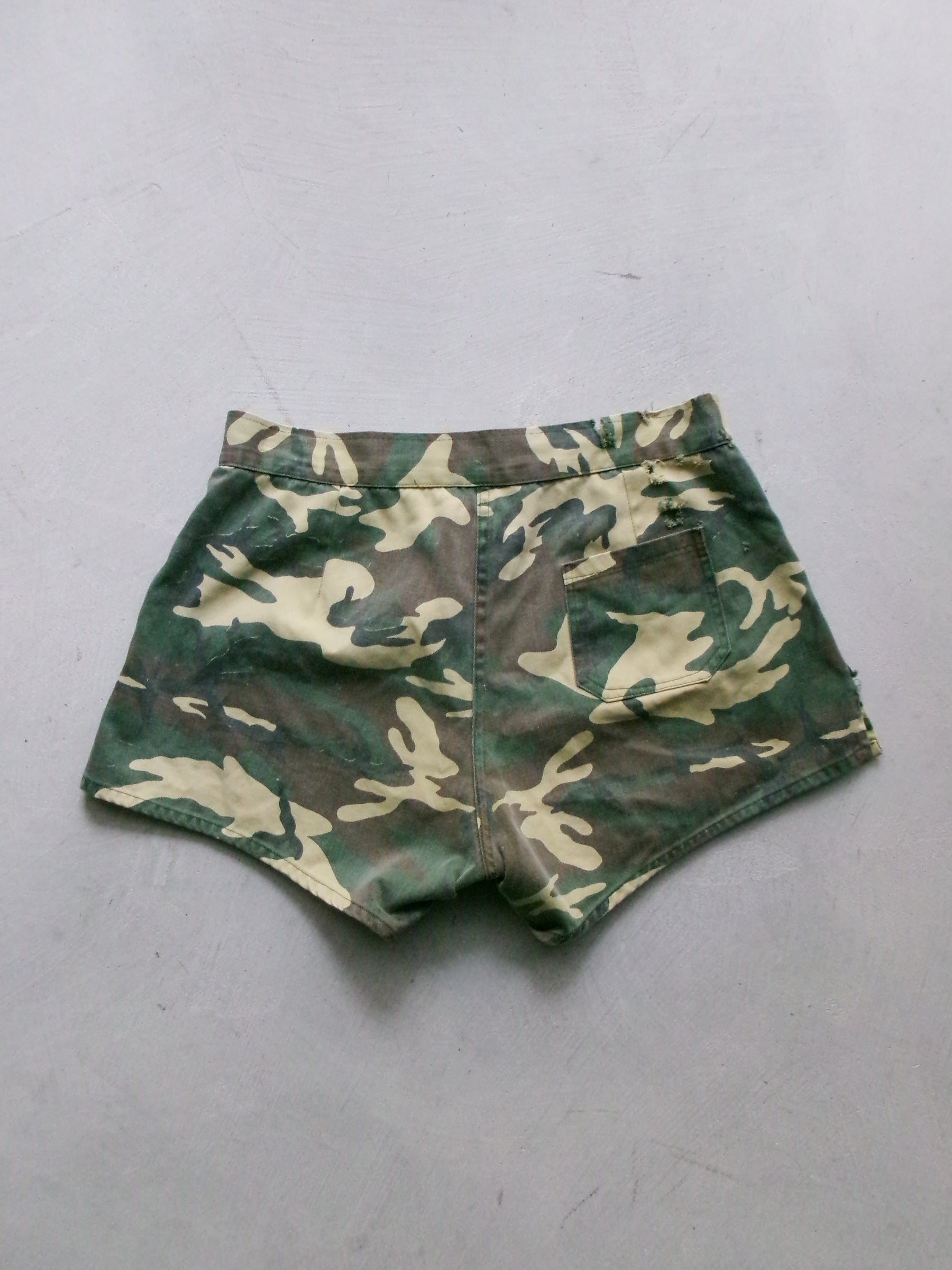 60s vietnam camouflage pattern military short pants